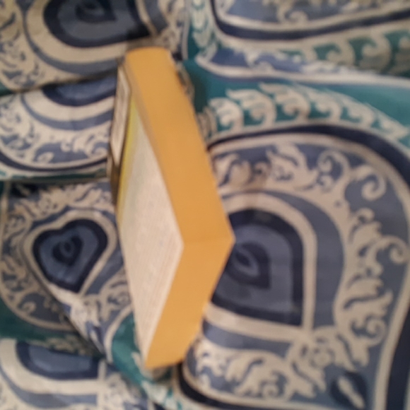 Book - Picture 3 of 6